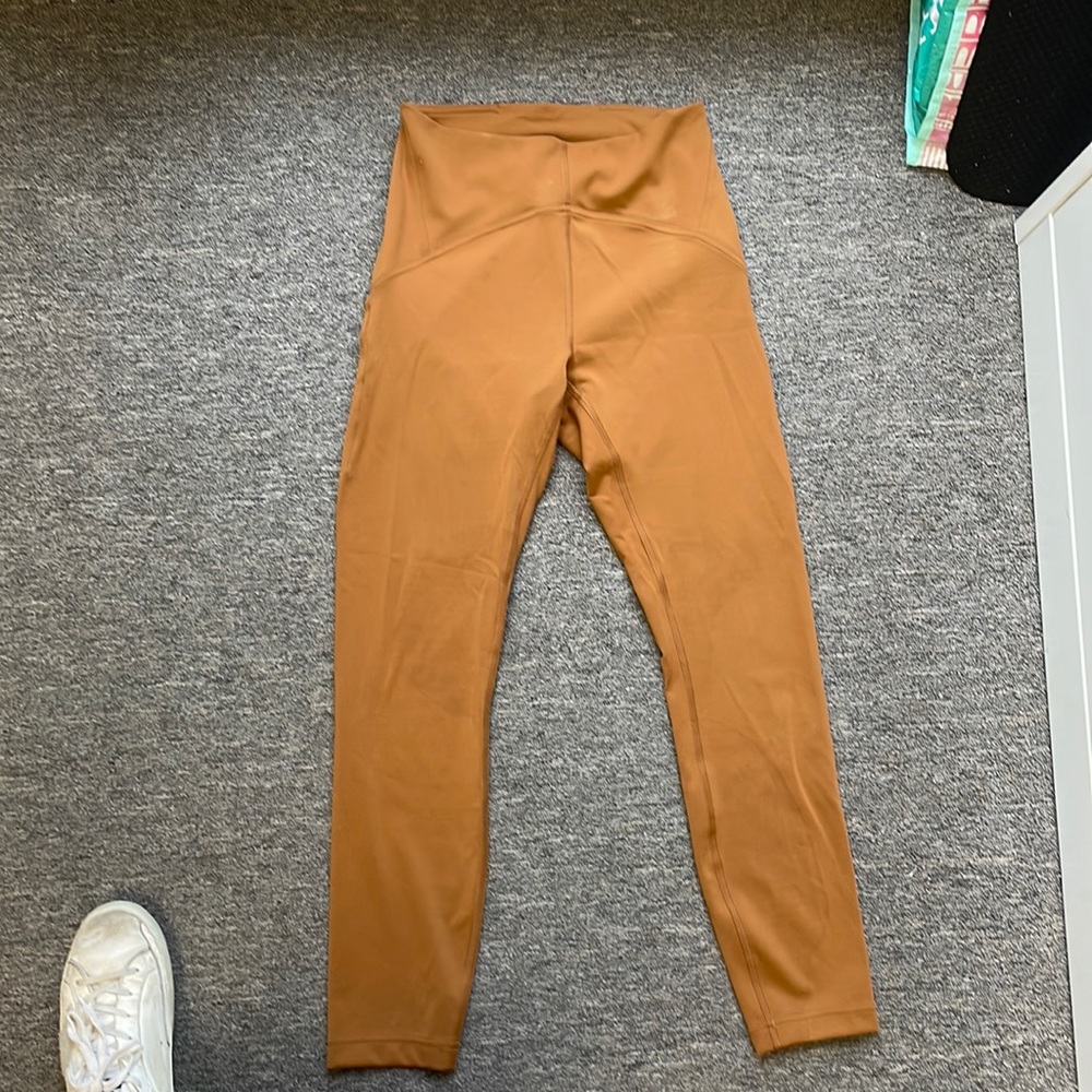 Size 6 Lulu Leggings